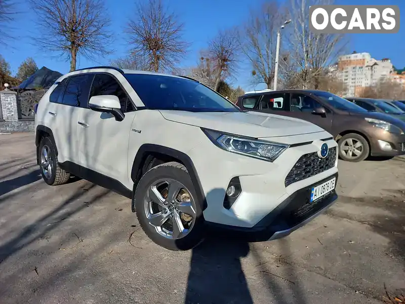 Внедорожник / Кроссовер Toyota RAV4 2021 2.49 л. Автомат обл. Киевская, Белая Церковь - Фото 1/13