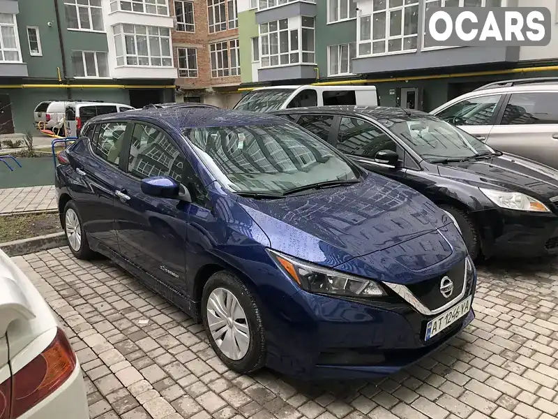 Хэтчбек Nissan Leaf 2018 null_content л. Автомат обл. Киевская, Киев - Фото 1/18