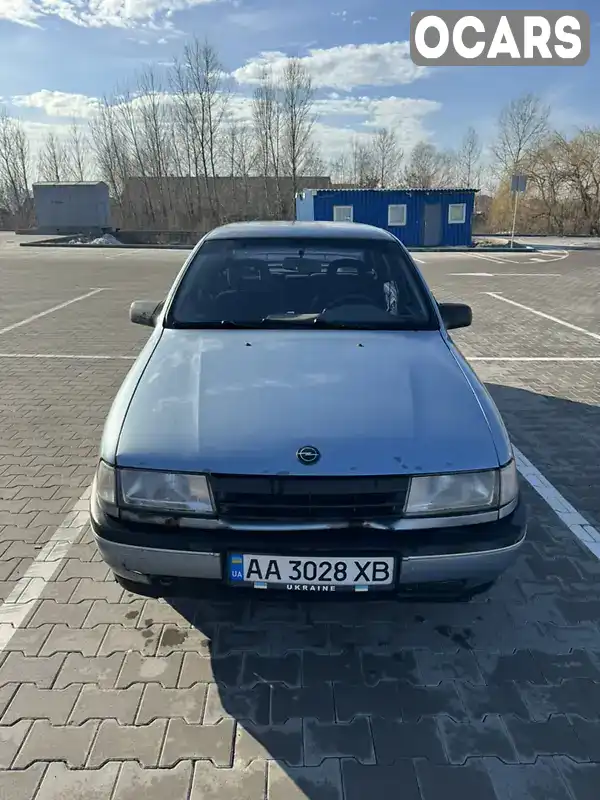 Седан Opel Vectra 1991 1.6 л. Ручна / Механіка обл. Київська, Бровари - Фото 1/16