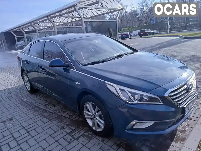 Седан Hyundai Sonata 2015 2 л. Автомат обл. Днепропетровская, Днепр (Днепропетровск) - Фото 1/21
