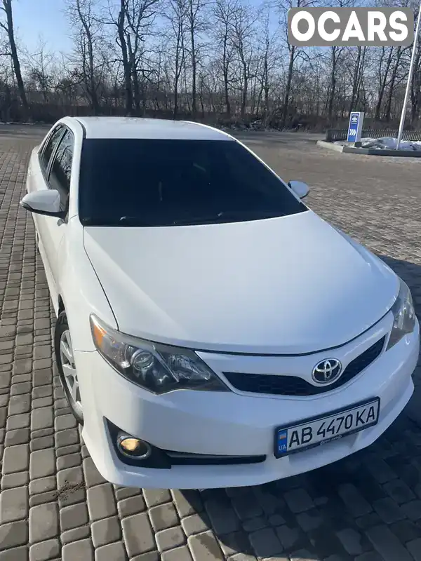 Седан Toyota Camry 2014 2.5 л. Автомат обл. Винницкая, Тульчин - Фото 1/13