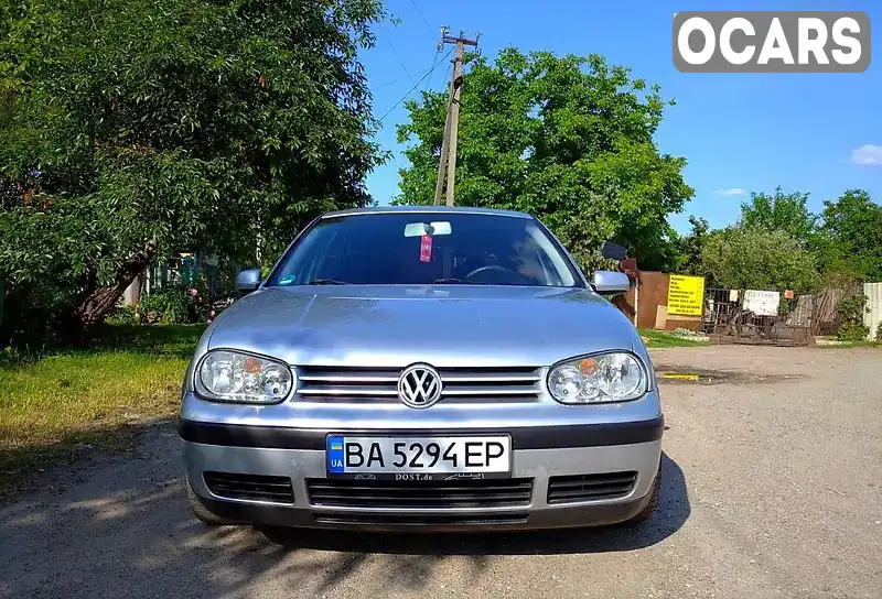 Хэтчбек Volkswagen Golf 2003 1.4 л. Ручная / Механика обл. Николаевская, Кривоеозеро - Фото 1/13