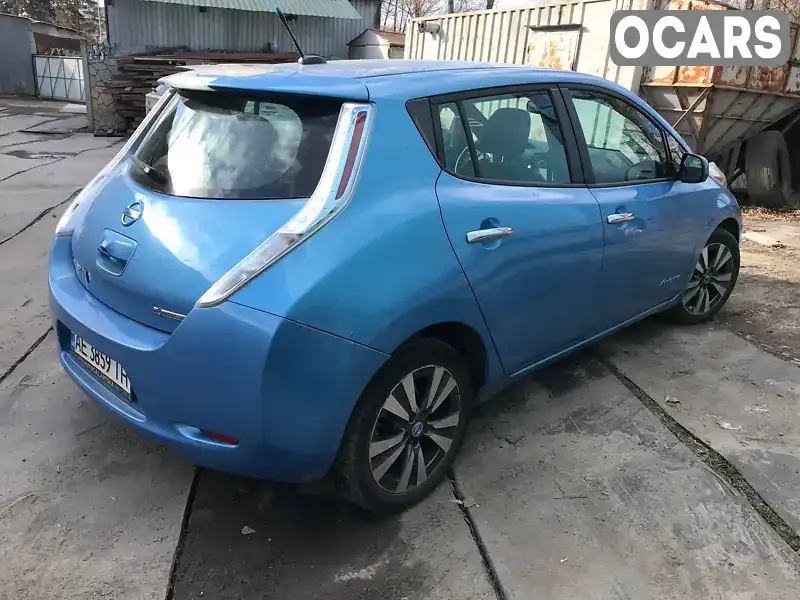 Хэтчбек Nissan Leaf 2013 null_content л. Автомат обл. Днепропетровская, Днепр (Днепропетровск) - Фото 1/15