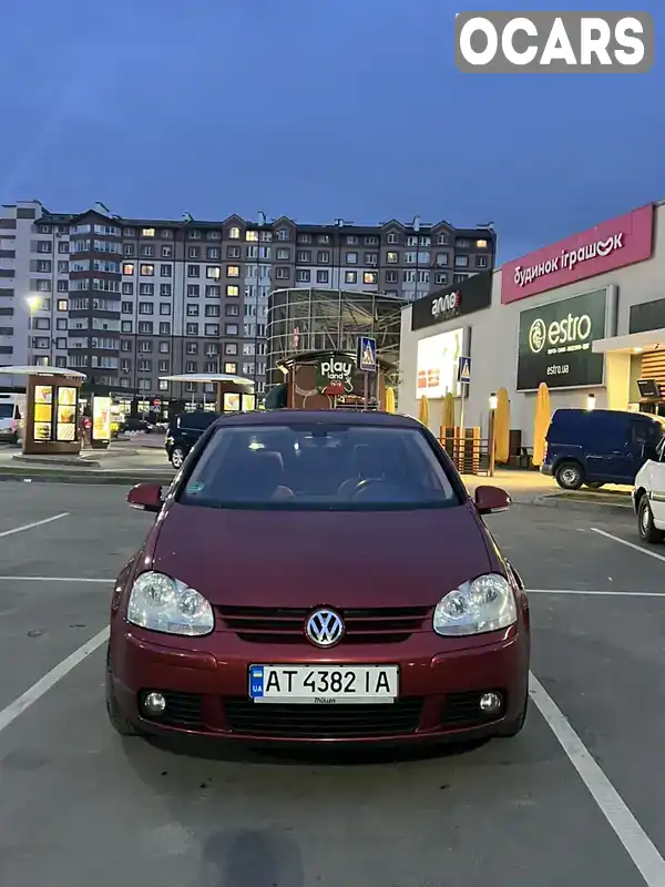 Хэтчбек Volkswagen Golf 2005 1.6 л. Ручная / Механика обл. Ивано-Франковская, Ивано-Франковск - Фото 1/21