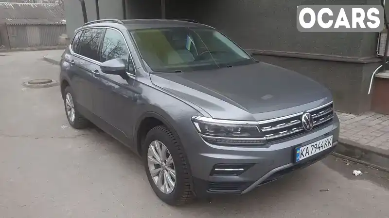 Внедорожник / Кроссовер Volkswagen Tiguan 2019 1.98 л. Автомат обл. Киевская, Ирпень - Фото 1/17