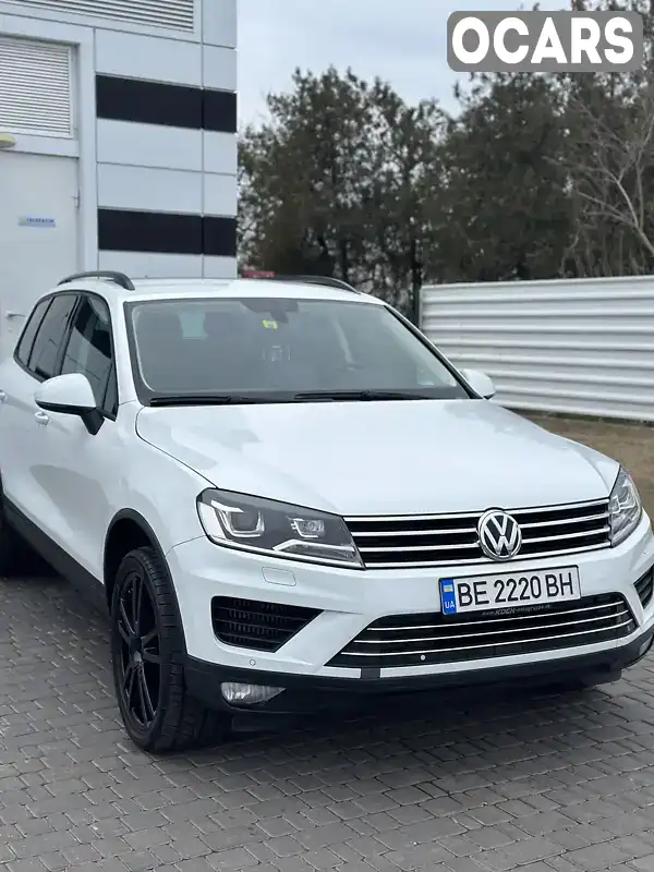 Позашляховик / Кросовер Volkswagen Touareg 2016 2.97 л. Автомат обл. Миколаївська, Миколаїв - Фото 1/12