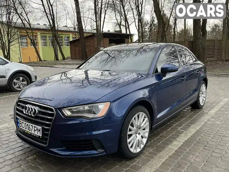 Седан Audi A3 2014 2 л. Автомат обл. Львовская, Пустомыты - Фото 1/16