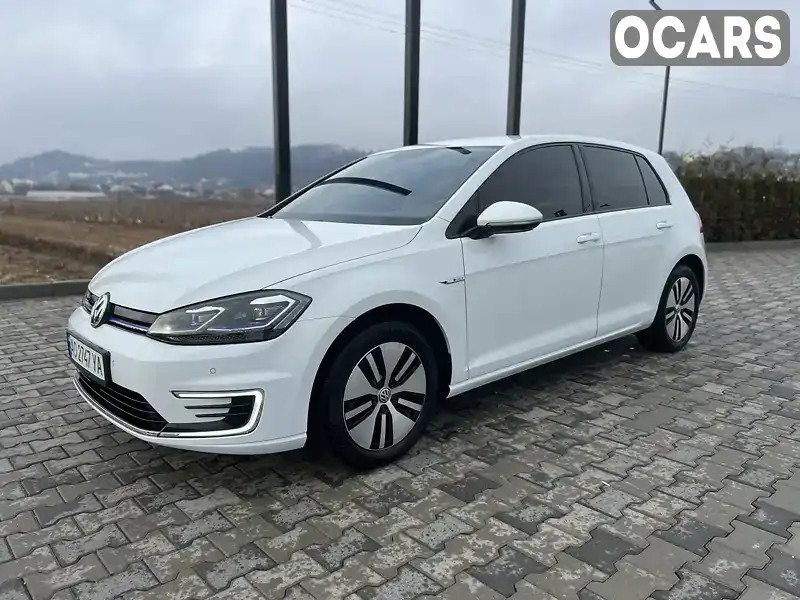 Хэтчбек Volkswagen Golf 2018 null_content л. Автомат обл. Закарпатская, Берегово - Фото 1/21