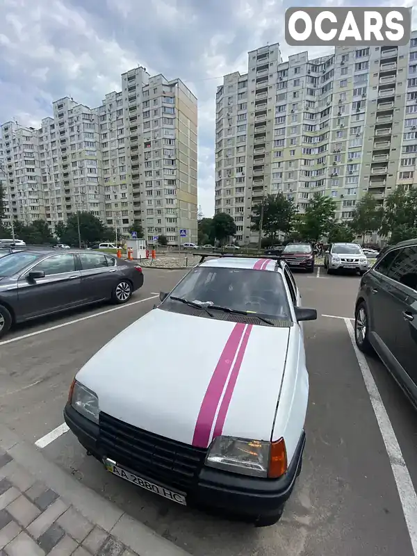 Хетчбек Opel Kadett 1985 1.3 л. Ручна / Механіка обл. Київська, Вишневе - Фото 1/9