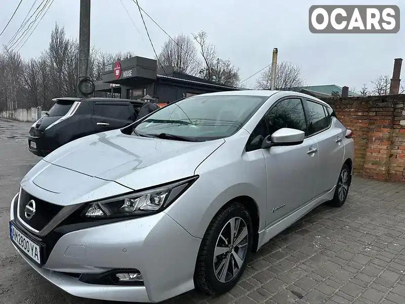 Хэтчбек Nissan Leaf 2019 null_content л. обл. Житомирская, Житомир - Фото 1/13