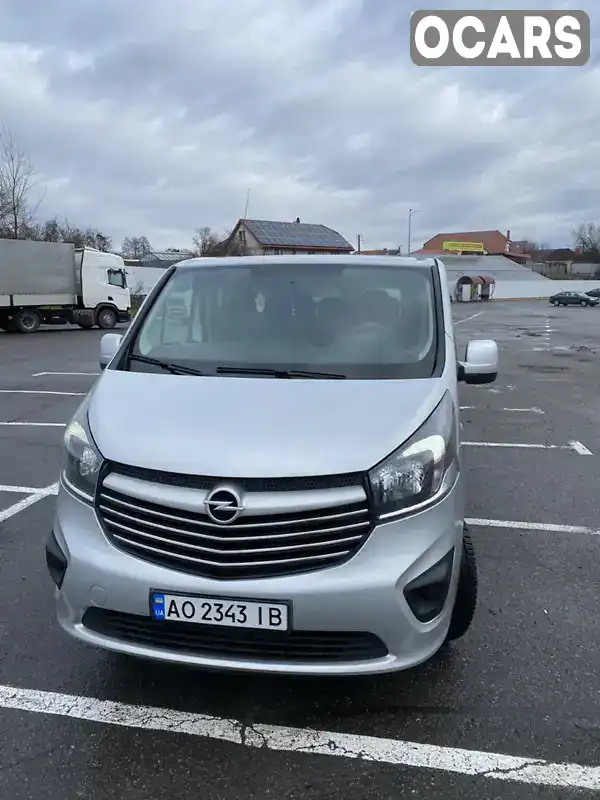 Мінівен Opel Vivaro 2015 1.6 л. Ручна / Механіка обл. Закарпатська, Ужгород - Фото 1/21