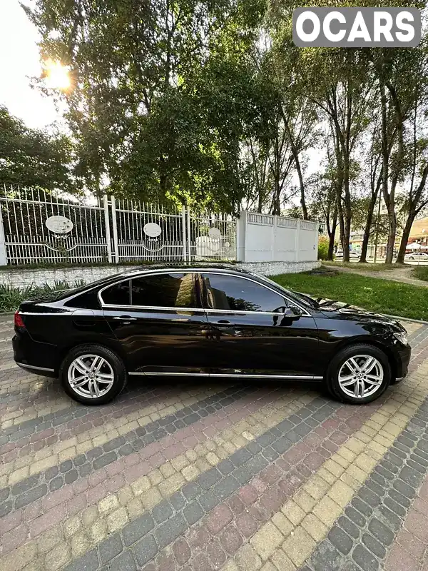 Седан Volkswagen Passat 2016 1.97 л. Автомат обл. Черновицкая, Черновцы - Фото 1/21