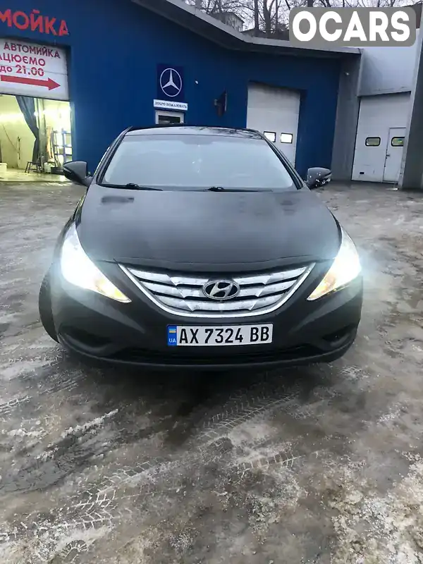 Седан Hyundai Sonata 2010 2 л. Ручна / Механіка обл. Харківська, Харків - Фото 1/16