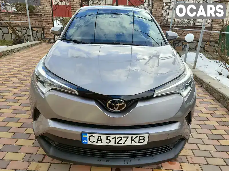 Внедорожник / Кроссовер Toyota C-HR 2017 2 л. Автомат обл. Черкасская, Умань - Фото 1/21