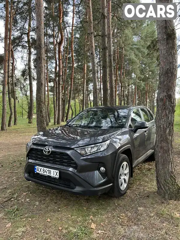 Внедорожник / Кроссовер Toyota RAV4 2020 1.99 л. Вариатор обл. Полтавская, Полтава - Фото 1/18