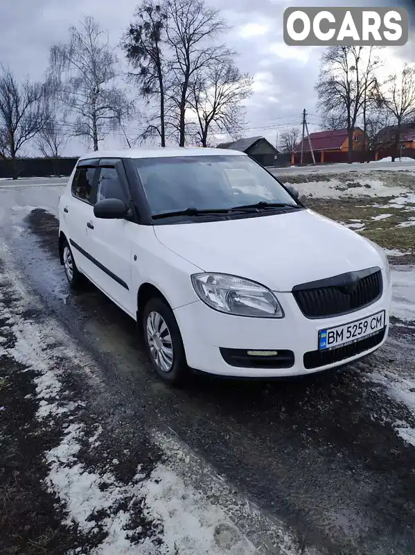 Хэтчбек Skoda Fabia 2008 1.2 л. Ручная / Механика обл. Сумская, Ромны - Фото 1/9