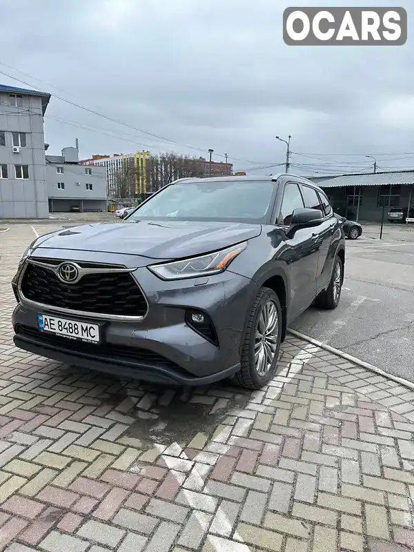 Внедорожник / Кроссовер Toyota Highlander 2020 3.46 л. Автомат обл. Днепропетровская, Днепр (Днепропетровск) - Фото 1/11