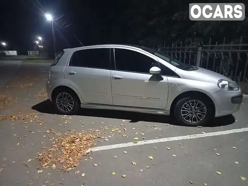 Хэтчбек Fiat Punto 2010 1.25 л. Ручная / Механика обл. Кировоградская, Кропивницкий (Кировоград) - Фото 1/6