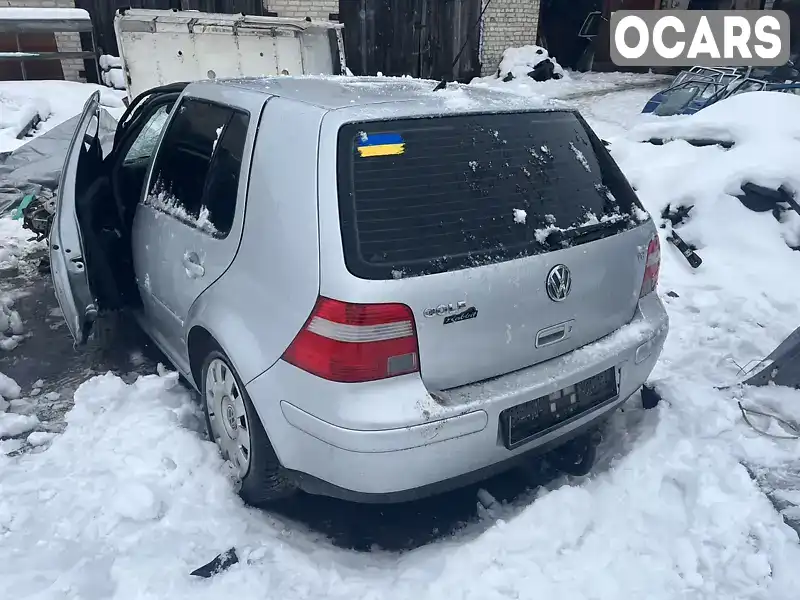 Хетчбек Volkswagen Golf 2003 1.6 л. Ручна / Механіка обл. Волинська, Любешів - Фото 1/19