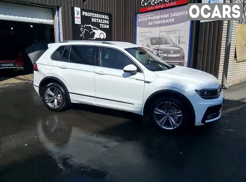 Внедорожник / Кроссовер Volkswagen Tiguan 2019 2 л. Типтроник обл. Запорожская, Запорожье - Фото 1/16