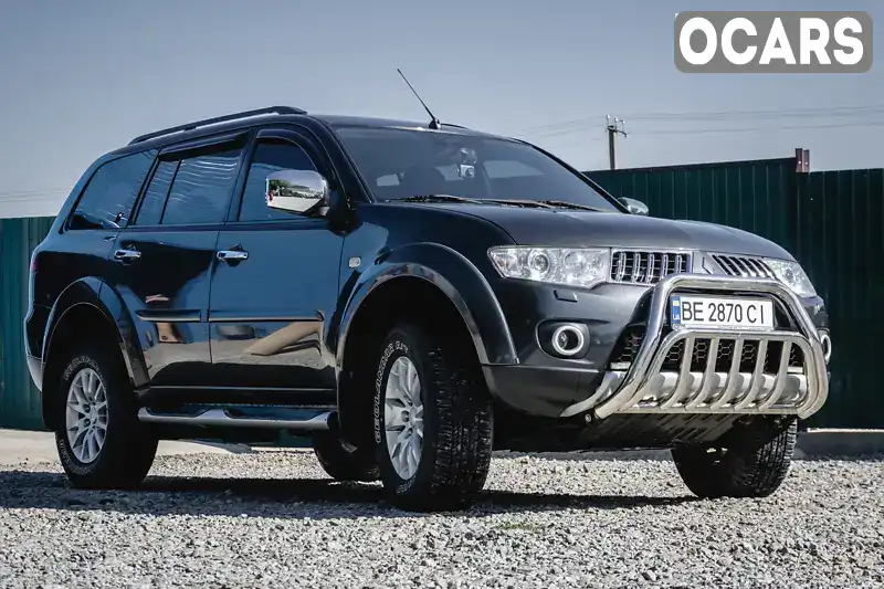 Внедорожник / Кроссовер Mitsubishi Pajero Sport 2012 2.5 л. Автомат обл. Николаевская, Кривоеозеро - Фото 1/17