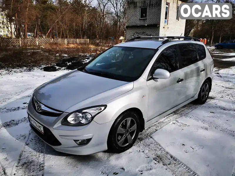Универсал Hyundai i30 2011 1.6 л. Автомат обл. Киевская, Киев - Фото 1/20