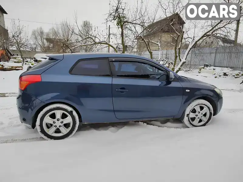 Хетчбек Kia Ceed 2008 1.6 л. Автомат обл. Київська, Київ - Фото 1/12