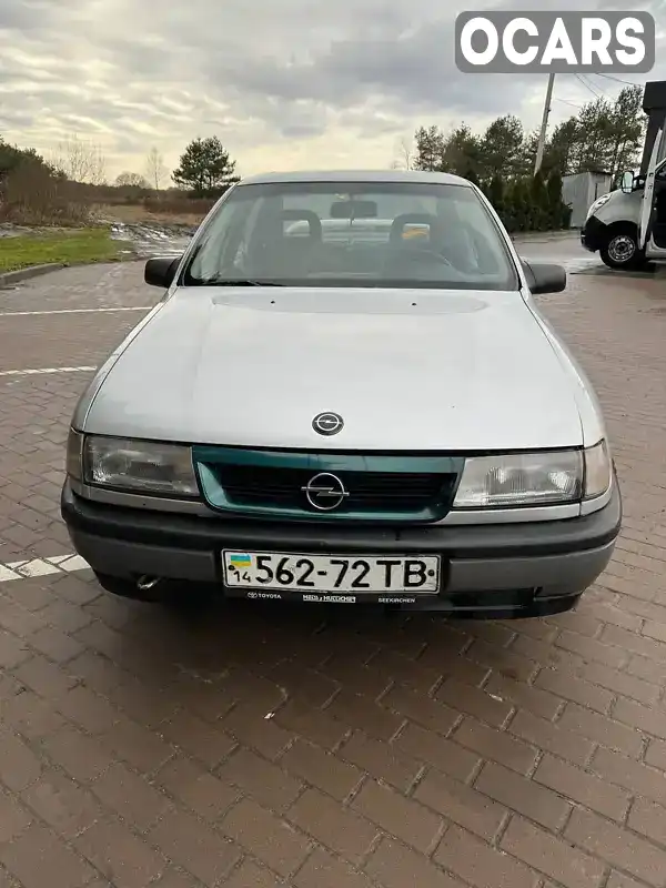 Седан Opel Vectra 1989 1.6 л. Ручная / Механика обл. Львовская, Яворов - Фото 1/21