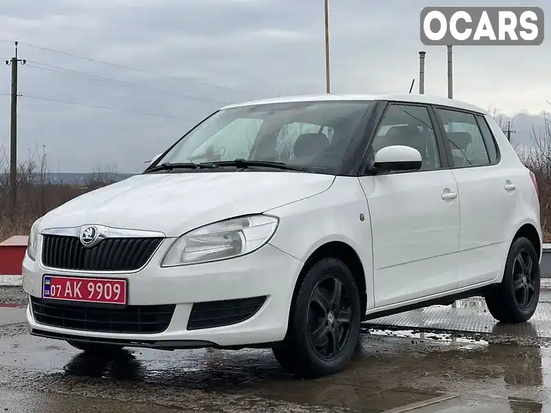 Хетчбек Skoda Fabia 2014 1.2 л. Автомат обл. Закарпатська, Ужгород - Фото 1/21