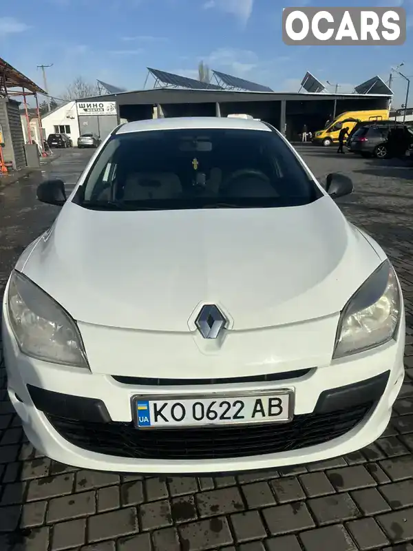 Хэтчбек Renault Megane 2010 1.6 л. Ручная / Механика обл. Закарпатская, Мукачево - Фото 1/9