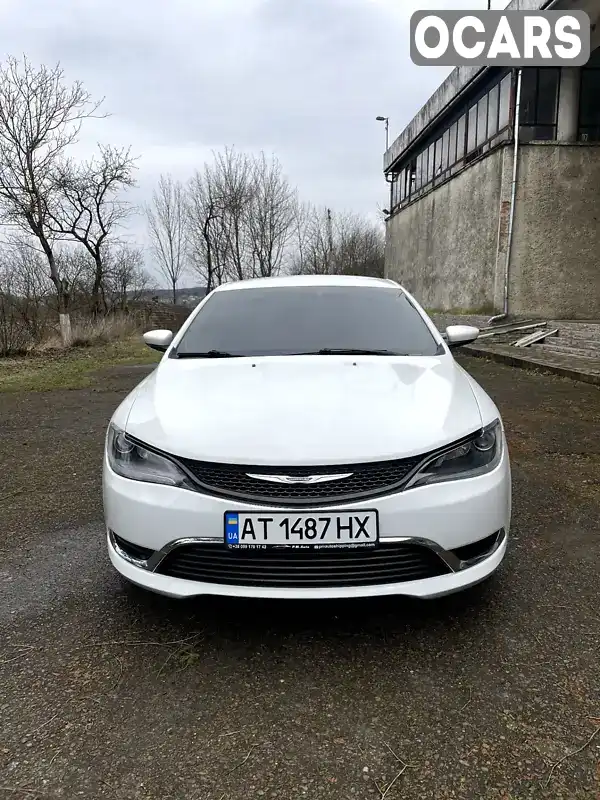 Седан Chrysler 200 2015 2.36 л. Автомат обл. Ивано-Франковская, Ивано-Франковск - Фото 1/21