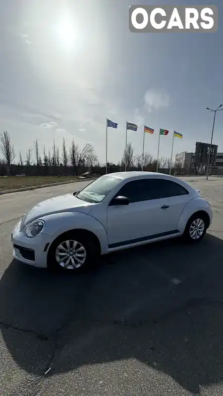 Хэтчбек Volkswagen Beetle 2016 1.8 л. Автомат обл. Днепропетровская, Кривой Рог - Фото 1/21