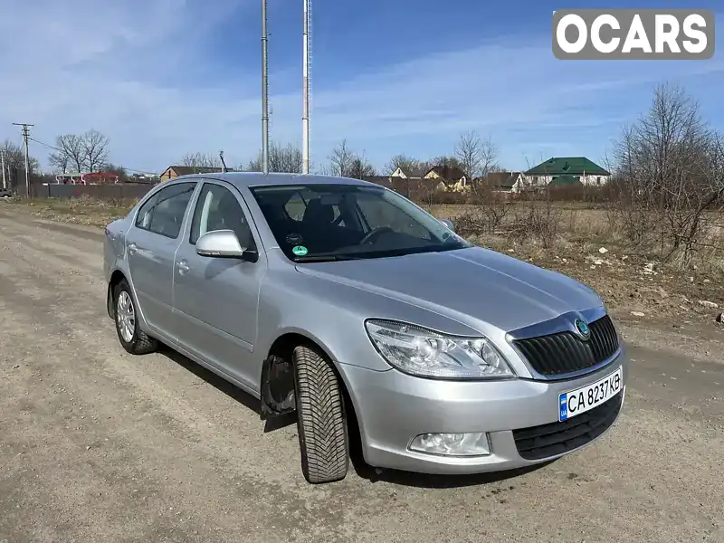 Лифтбек Skoda Octavia 2011 1.6 л. Ручная / Механика обл. Черкасская, Умань - Фото 1/14