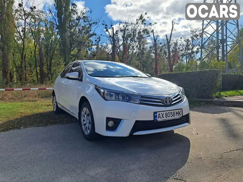 Седан Toyota Corolla 2013 1.6 л. Ручна / Механіка обл. Харківська, Харків - Фото 1/19