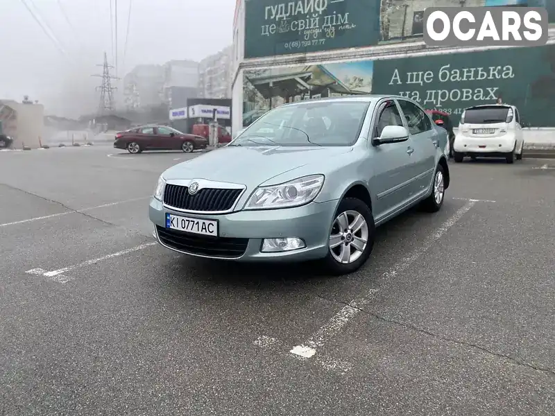 Лифтбек Skoda Octavia 2010 1.2 л. Ручная / Механика обл. Киевская, Киев - Фото 1/21