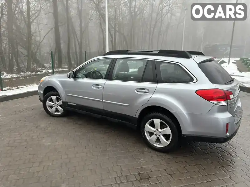 Універсал Subaru Outback 2012 2.5 л. Варіатор обл. Київська, Київ - Фото 1/20