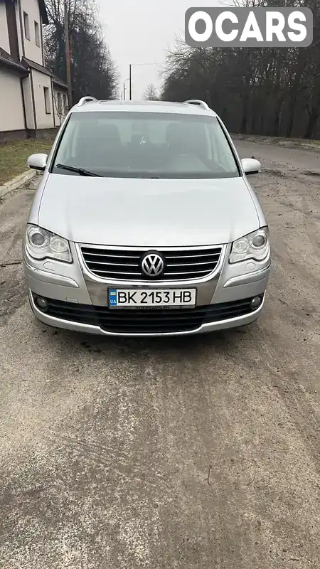 Минивэн Volkswagen Touran 2007 1.98 л. Автомат обл. Ровенская, Березно - Фото 1/19