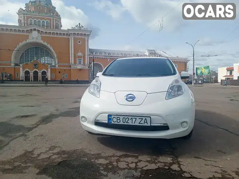 Хэтчбек Nissan Leaf 2015 null_content л. обл. Черниговская, Чернигов - Фото 1/16