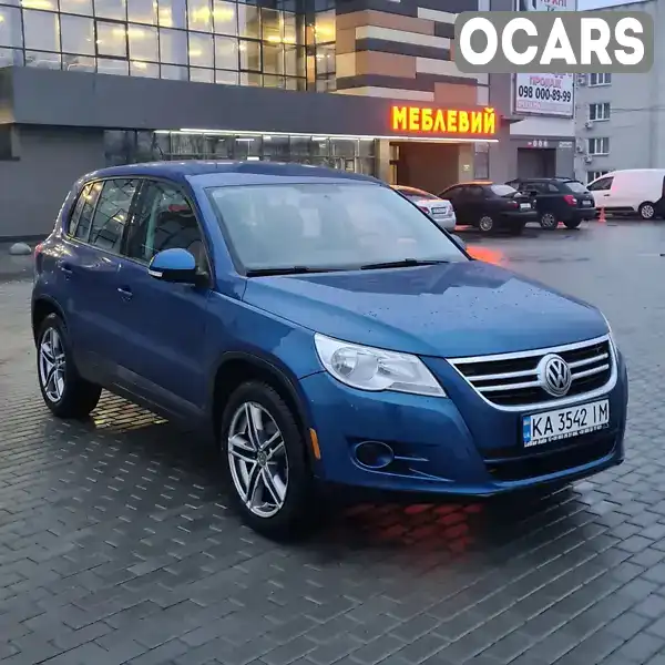 Позашляховик / Кросовер Volkswagen Tiguan 2010 2 л. Автомат обл. Черкаська, Черкаси - Фото 1/21