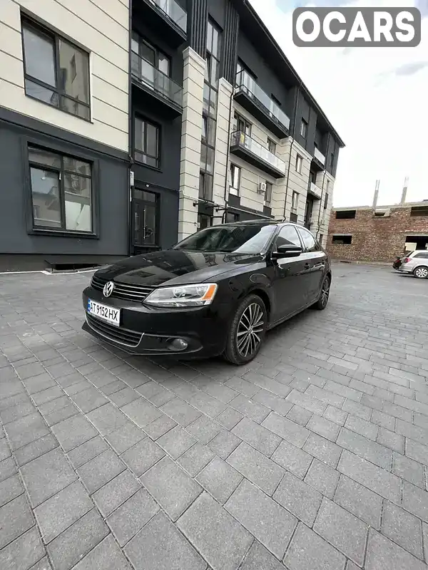 Седан Volkswagen Jetta 2012 1.97 л. Ручна / Механіка обл. Івано-Франківська, Коломия - Фото 1/15