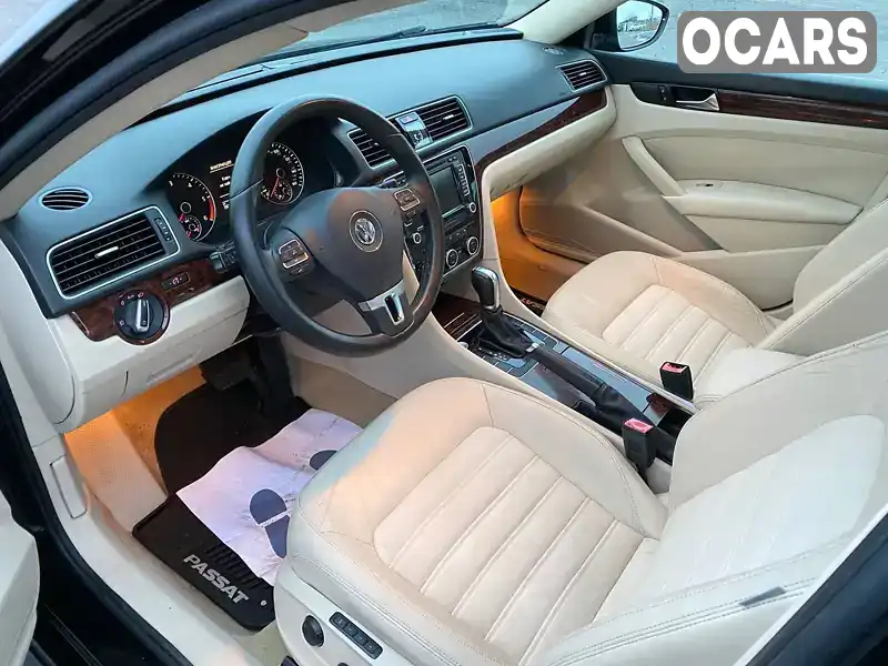 Седан Volkswagen Passat 2011 1.97 л. Автомат обл. Вінницька, Вінниця - Фото 1/21