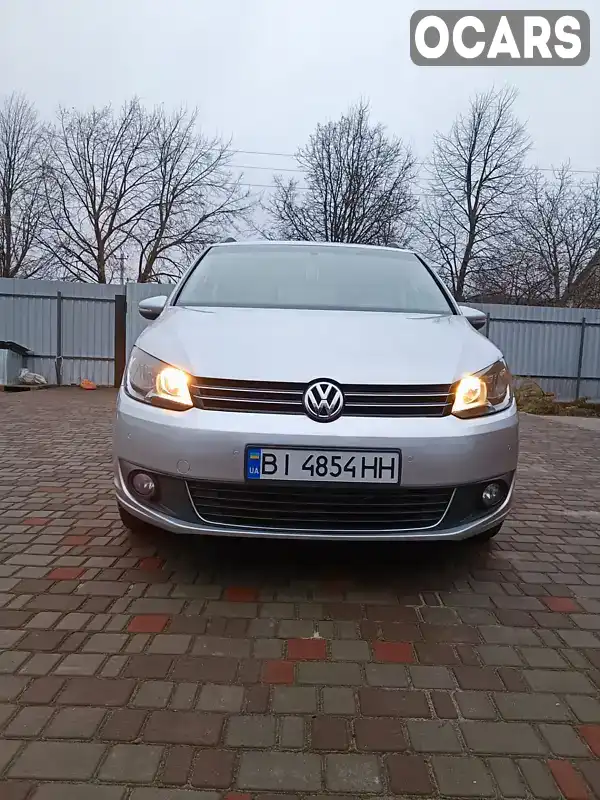 Микровэн Volkswagen Touran 2013 1.6 л. Ручная / Механика обл. Полтавская, Гадяч - Фото 1/21