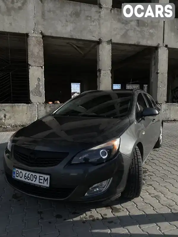 Універсал Opel Astra 2011 1.7 л. Ручна / Механіка обл. Тернопільська, Тернопіль - Фото 1/11