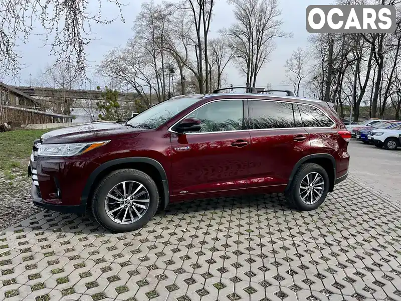 Позашляховик / Кросовер Toyota Highlander 2018 3.5 л. Автомат обл. Київська, Київ - Фото 1/21