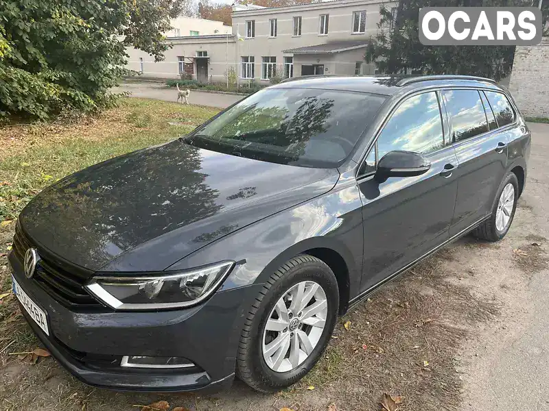 Универсал Volkswagen Passat 2019 2 л. Автомат обл. Черкасская, Умань - Фото 1/14