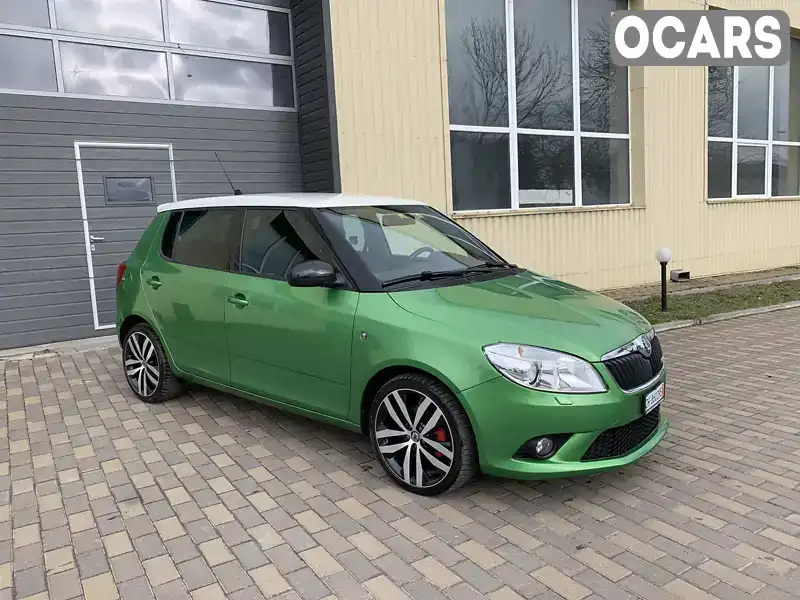 Хетчбек Skoda Fabia 2012 1.4 л. Автомат обл. Рівненська, Рівне - Фото 1/21