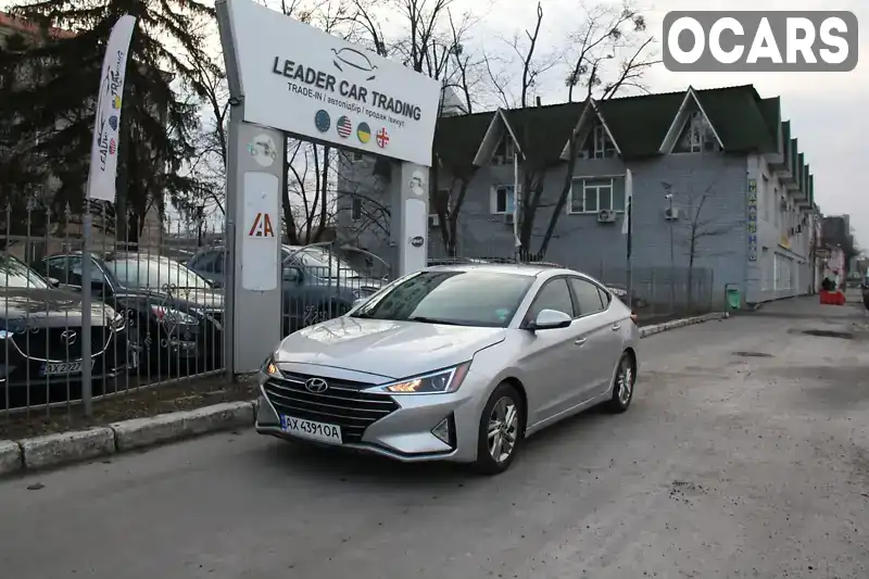 Седан Hyundai Elantra 2018 2 л. Автомат обл. Харьковская, Харьков - Фото 1/21