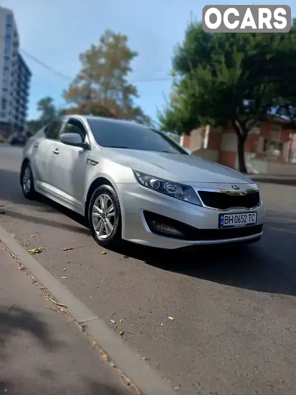 Седан Kia K5 2011 2 л. Автомат обл. Одесская, Одесса - Фото 1/9