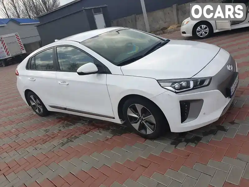 Хэтчбек Hyundai Ioniq 2018 null_content л. Вариатор обл. Киевская, Белая Церковь - Фото 1/10