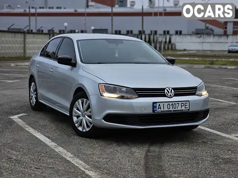 Седан Volkswagen Jetta 2012 1.98 л. Ручная / Механика обл. Житомирская, Малин - Фото 1/21